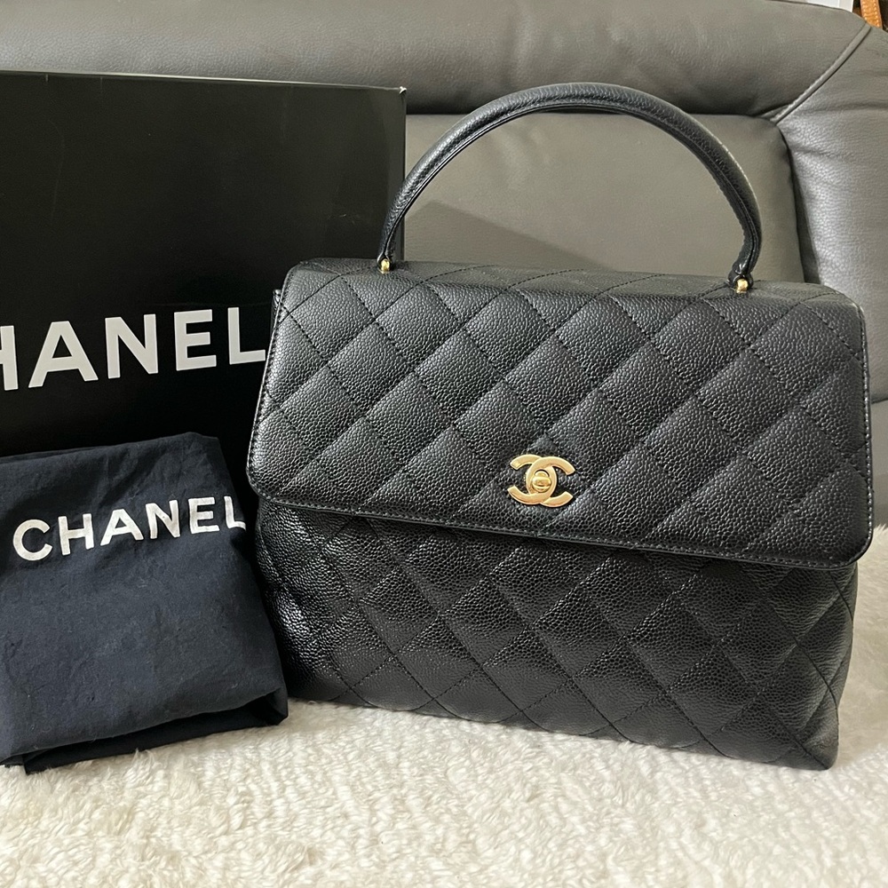 Chanel Kelly Jumbo Caviar